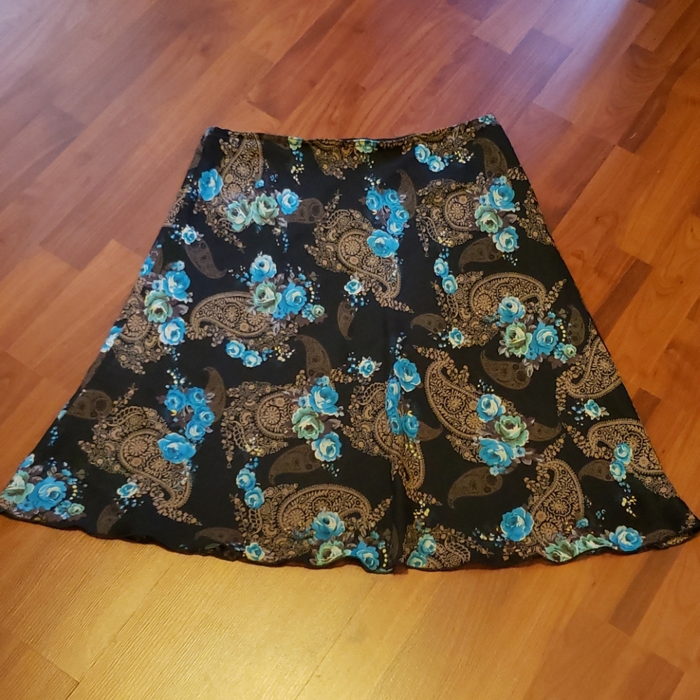 Knee length skirt